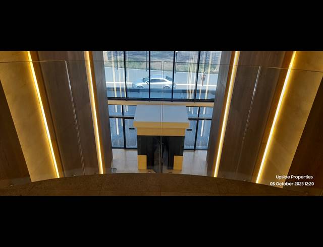 423.80M² OFFICE TO LET IN WESTVILLE